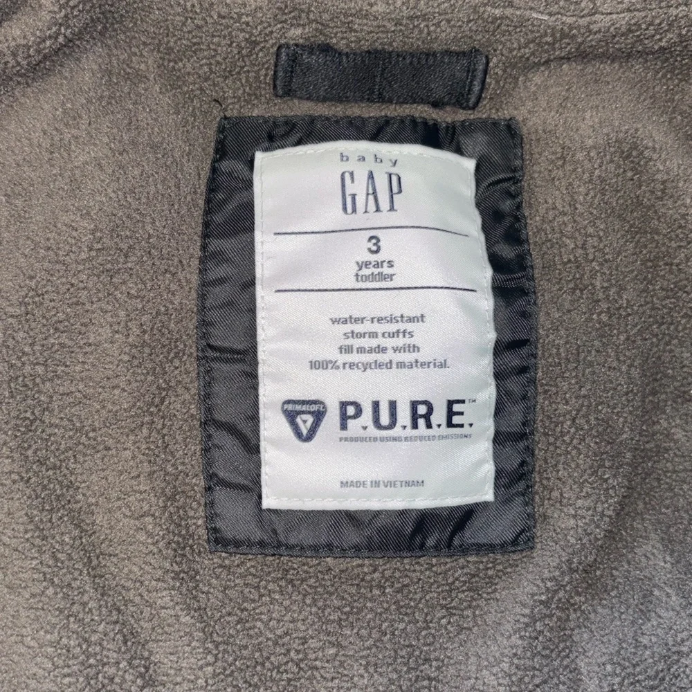 GAP Toddler Black Puffer Jacket